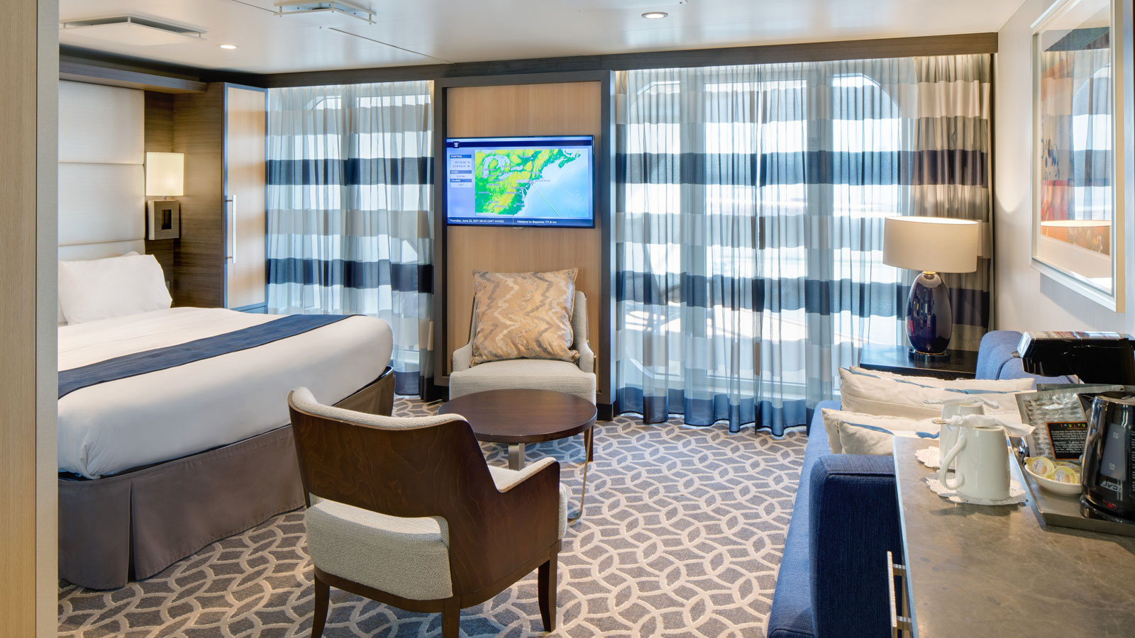 Anthem of the Seas Junior Suite with Large Balcony
