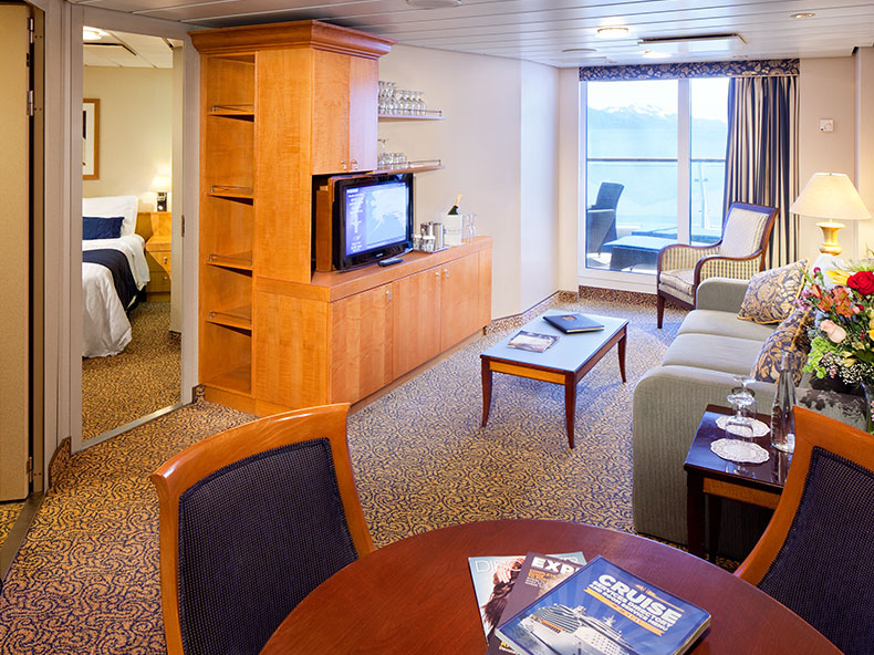Brilliance of the Seas Owner's Suite - 1 Bedroom / Owner's Suite - 2 Bedroom