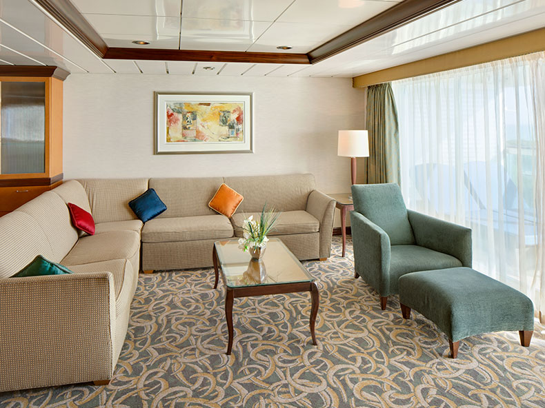 Freedom of the Seas Owner's Suite - 1 Bedroom