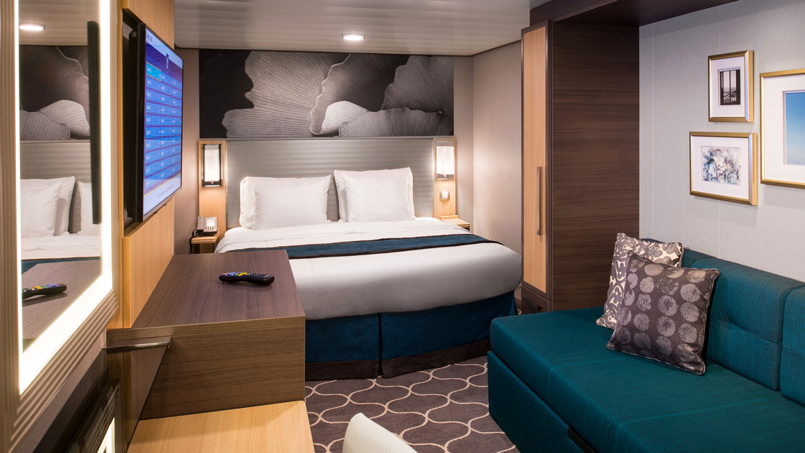 Harmony of the Seas Connecting Interior