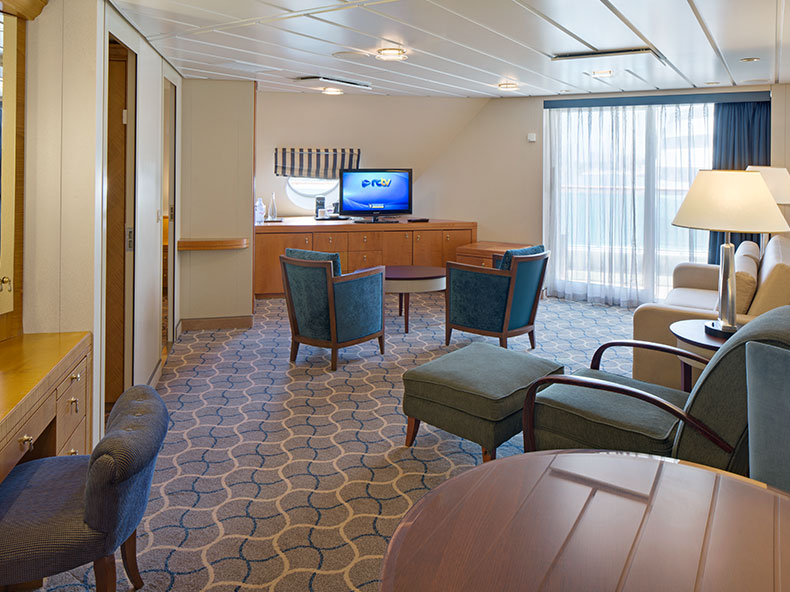Jewel of the Seas Owner's Suite - 2 Bedroom