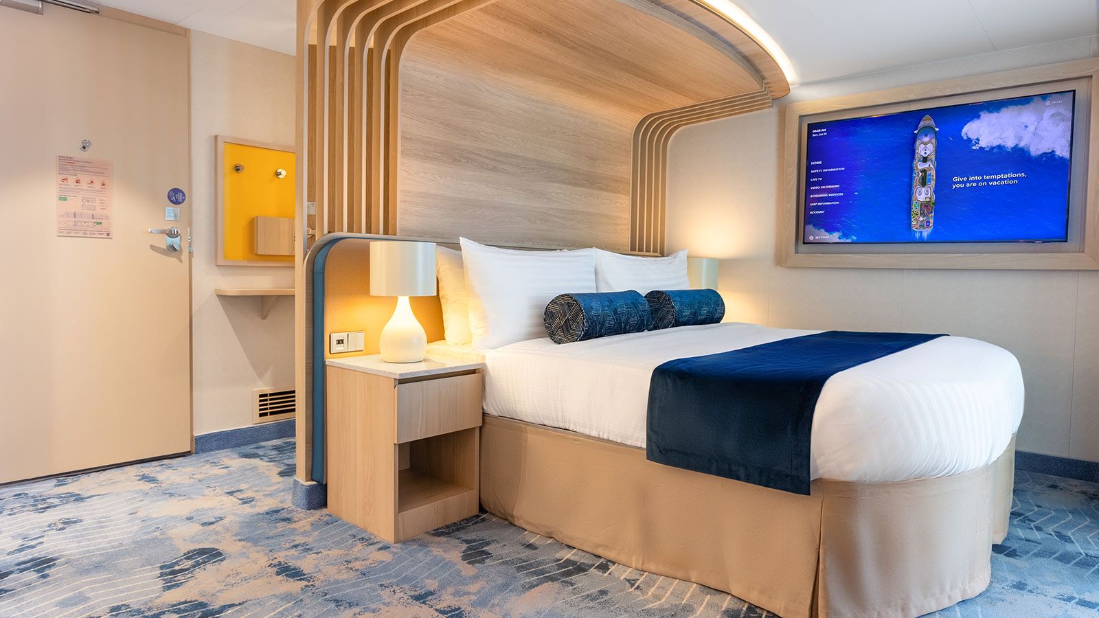 Hero of the Seas Surfside Family Suite