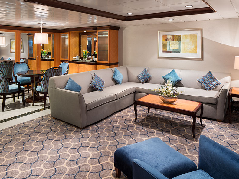 Liberty of the Seas Owner's Suite - 1 Bedroom
