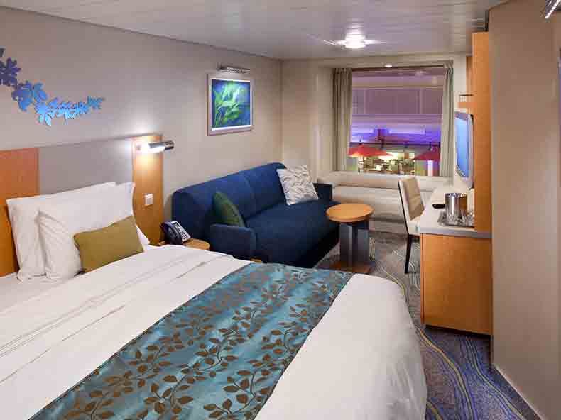 Oasis of the Seas Promenade View Interior