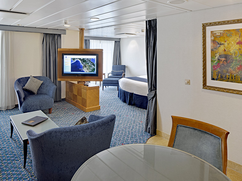 Radiance of the Seas Owner's Suite - 1 Bedroom
