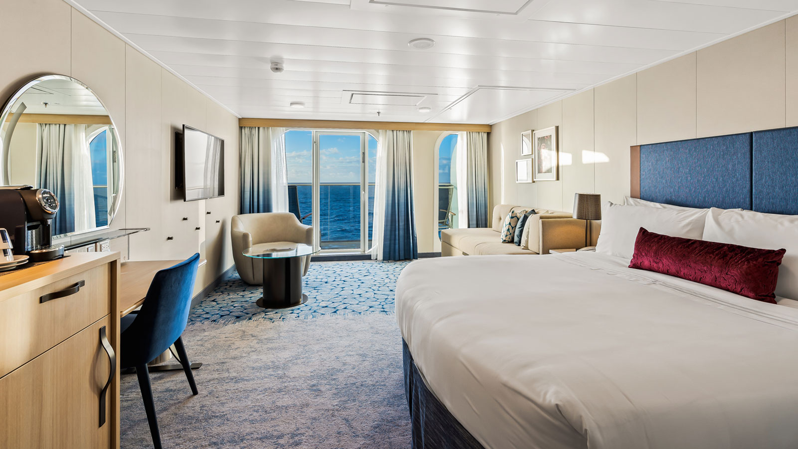Wonder of the Seas Sky Junior Suite