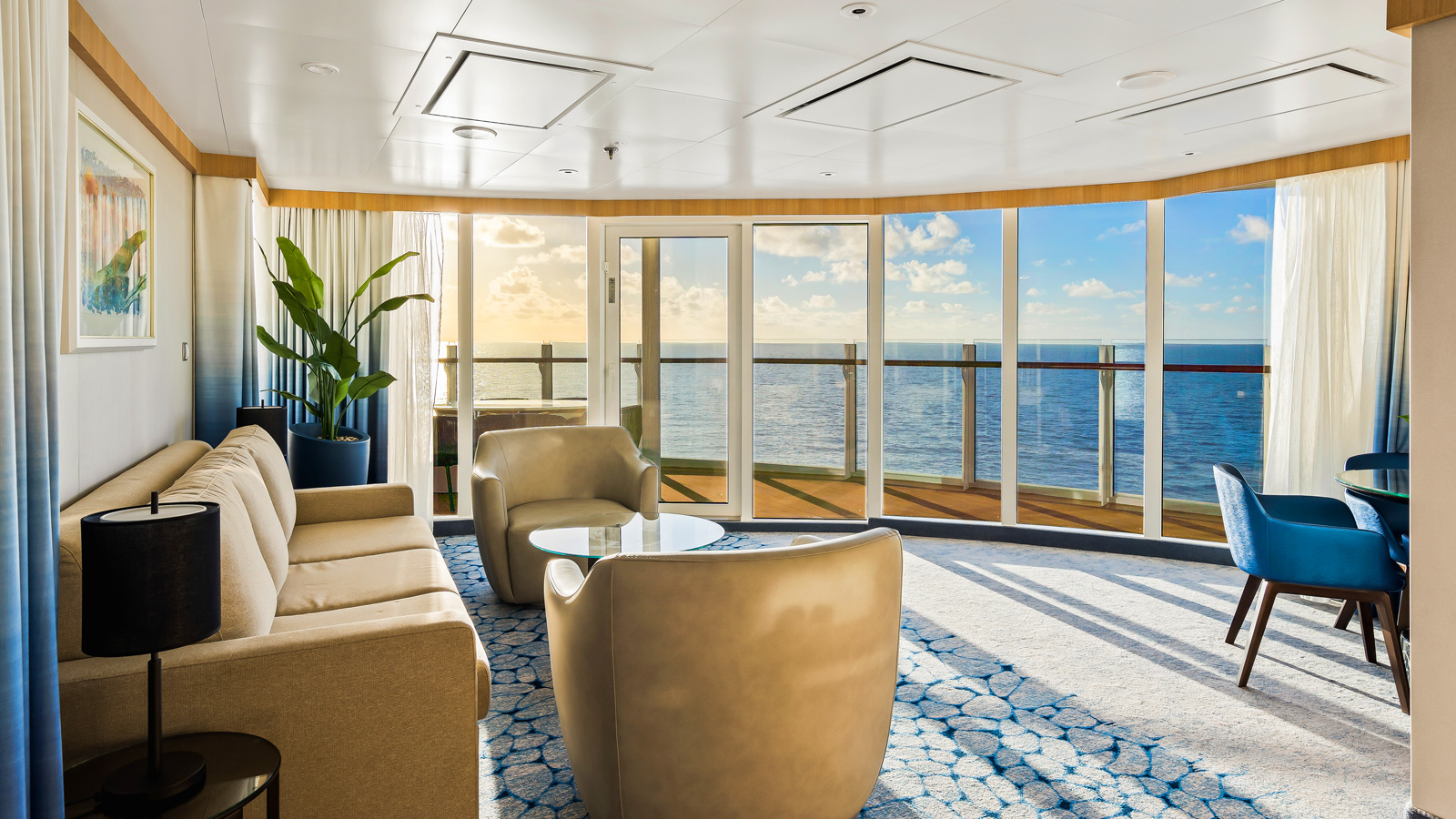 Wonder of the Seas Spacious AquaTheater Suite Large Balcony - 2 Bedroom