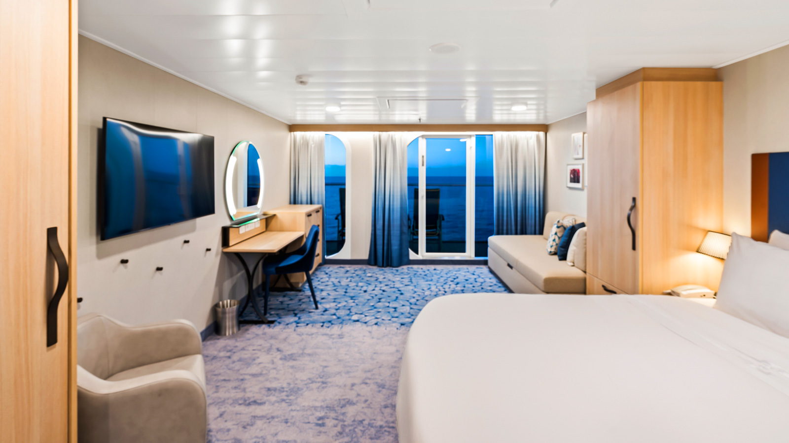 Wonder of the Seas Ultra Spacious Ocean View with Large Balcony