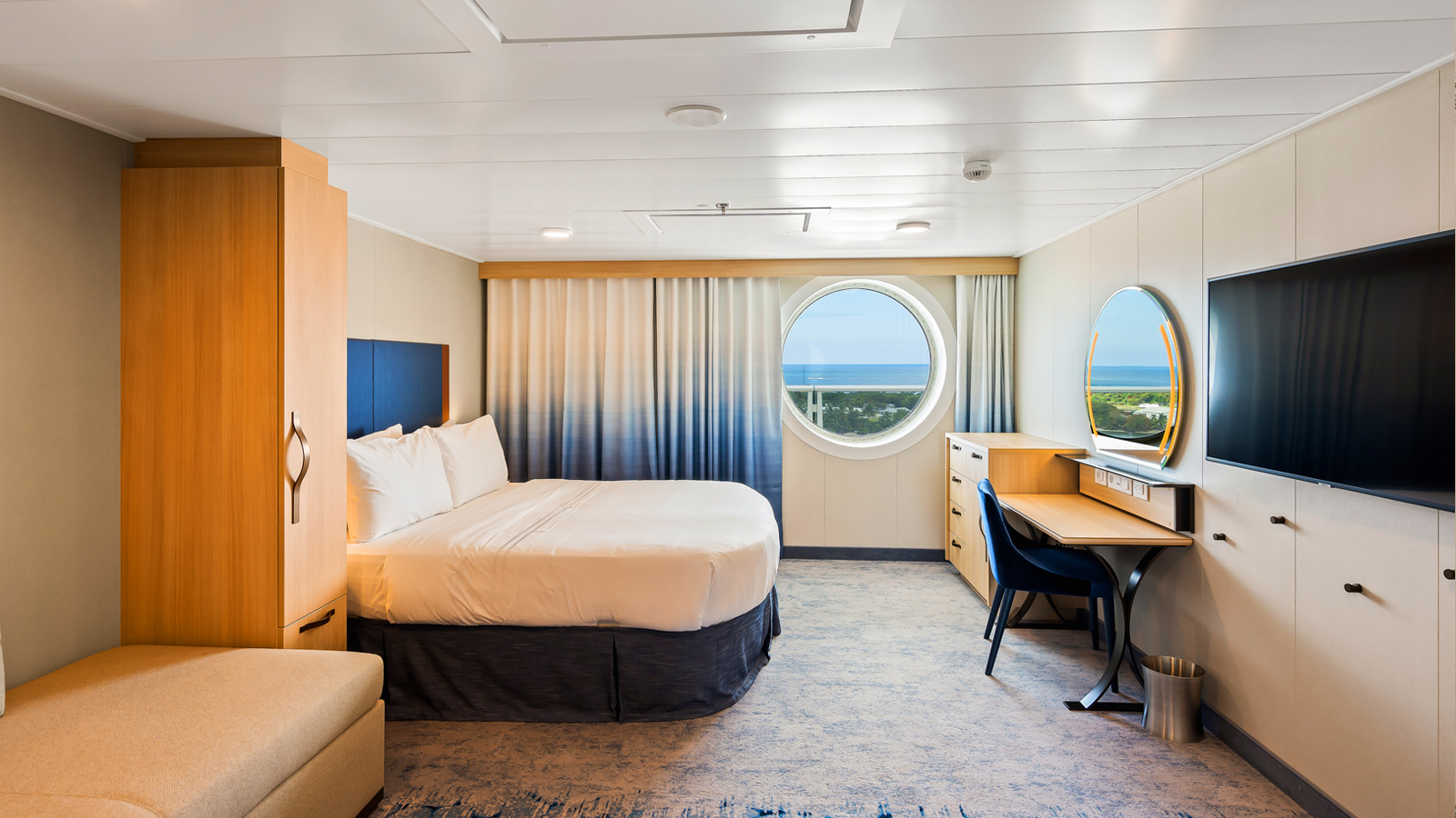 Wonder of the Seas Ultra Spacious Ocean View