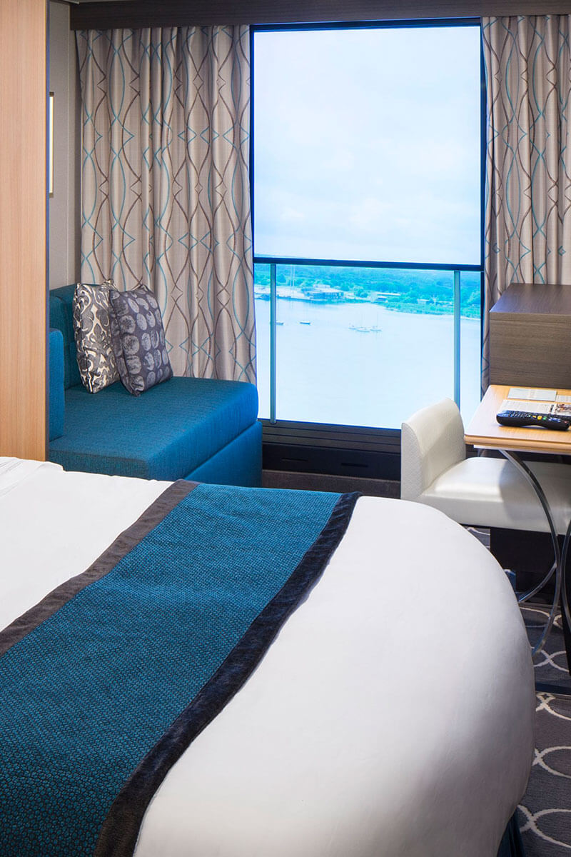 Cruise Rooms & Suites Allure of the Seas Royal