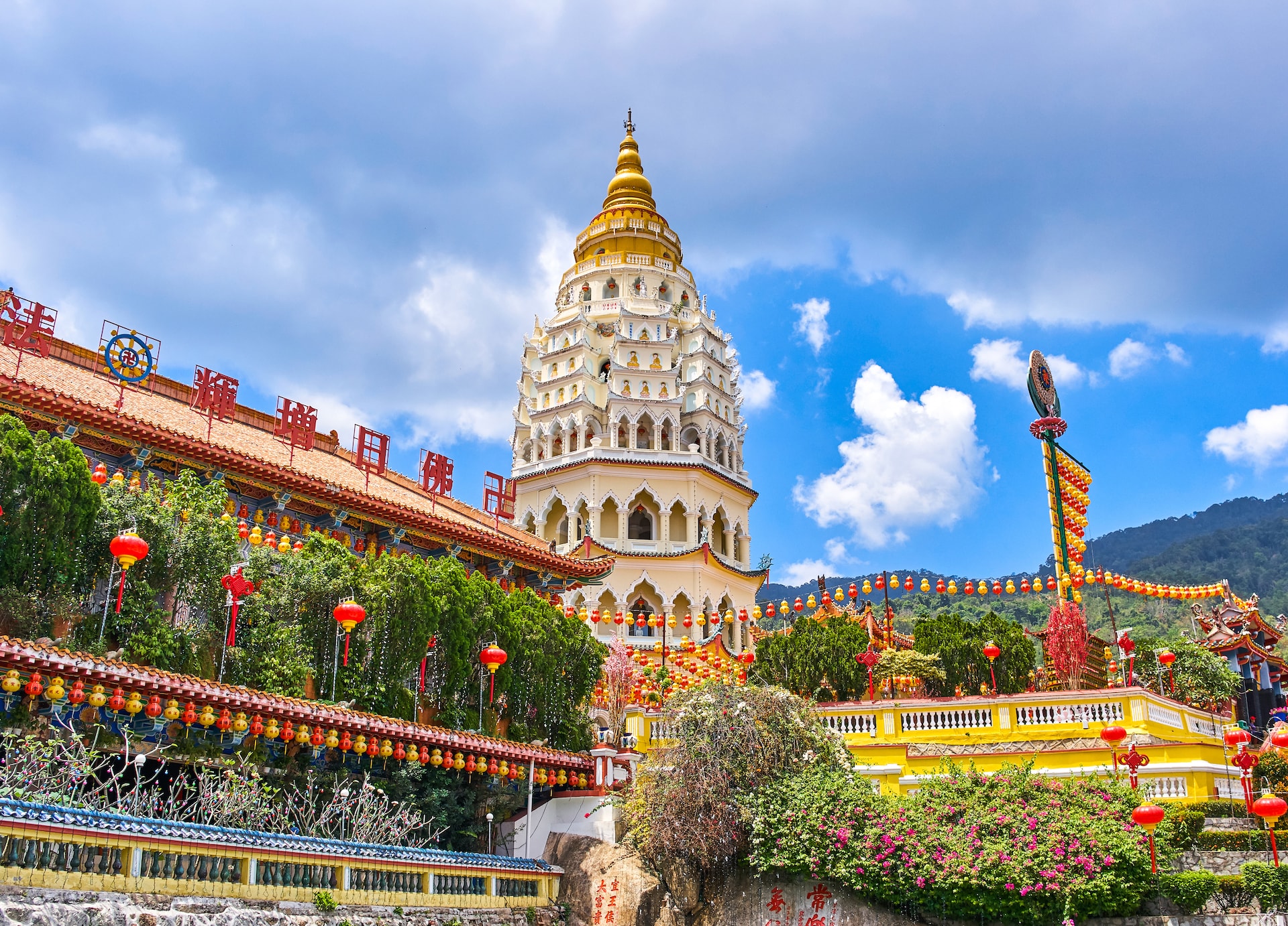 kek lok si temple on penang island georgetown malaysia