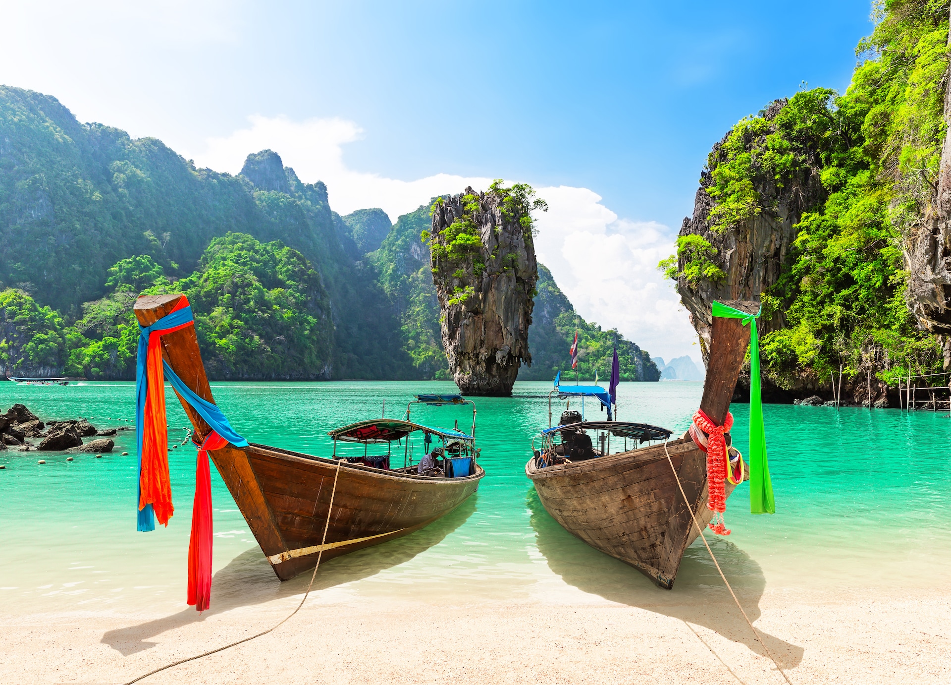 famous james bond island near phuket in thailand travel photo of james bond island with thai