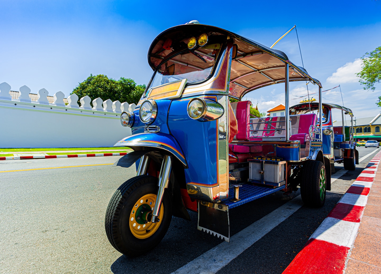 Bangkok tuk tuk rides offer colorful, fast-paced, and unforgettable city experiences.