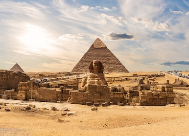 sphinx by great pyramids egypt near
