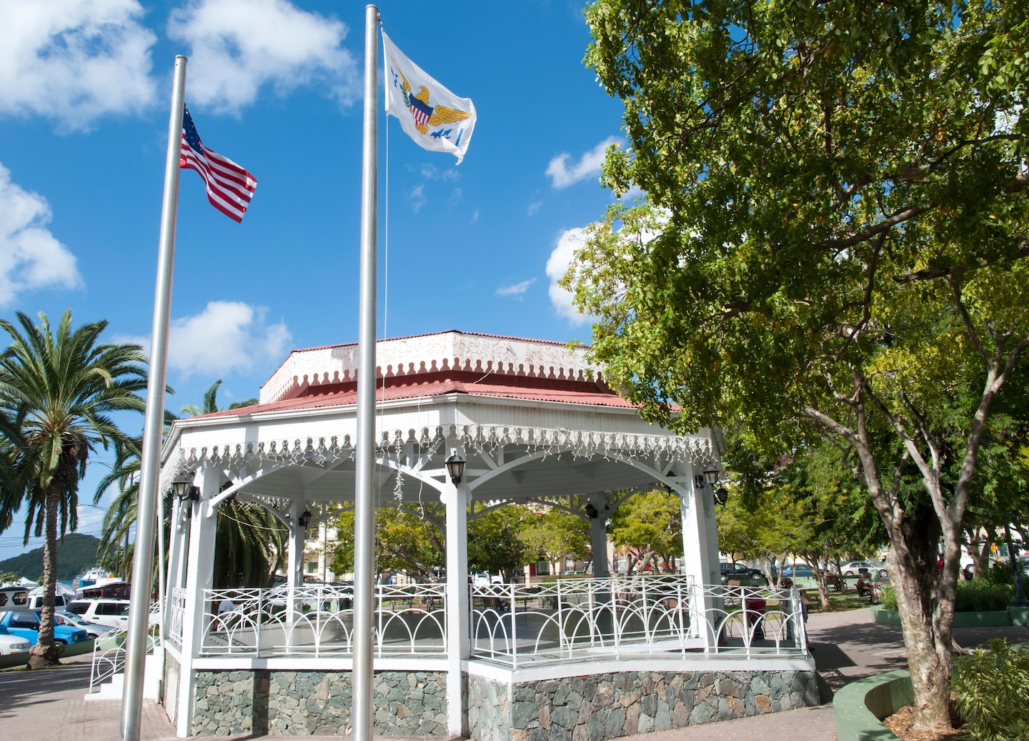 Snap stunning selfies at St. Thomas landmarks, scenic viewpoints and beaches on this photo-friendly tour. - Charlotte Amalie, St. Thomas