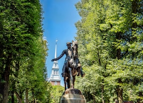 paul revere statue old north church boston massachusetts