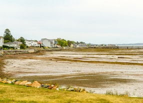 view saint andrews coast waterfront lighthouse new brunswick canada
