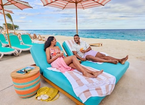 RBC PI CC ERessler A CAM PartyCove DayBeds RT