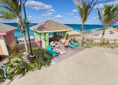 RBC PI CC ERessler A CAM ChillBeach PanoramicSpaciousPoolCabanas