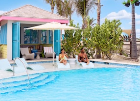 RBC PI CC ERessler E CAM Aerial ParadiseBeach PoolCabanas RT