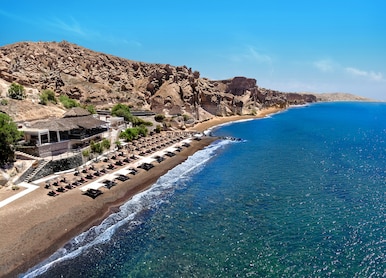 royal beach club santorini aerial