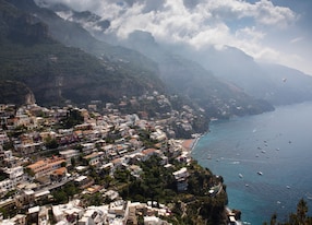 positano viewpoint boats coastline mountain