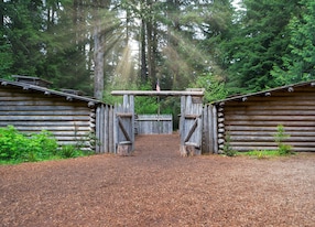 wood cabins fort clatsop oregon