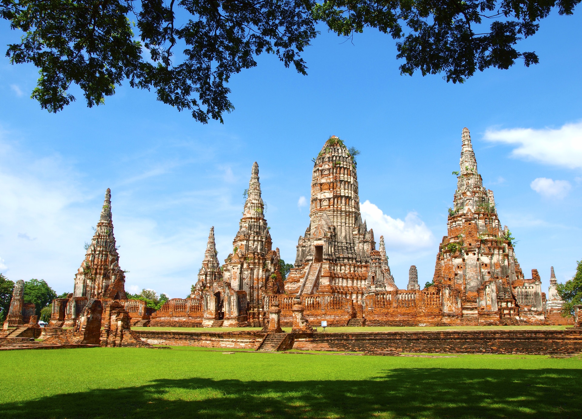 ayutthaya ruins bangkok thailand