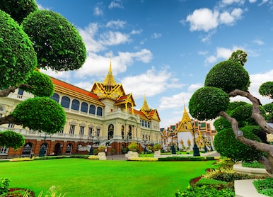 royal grand palace in bangkok