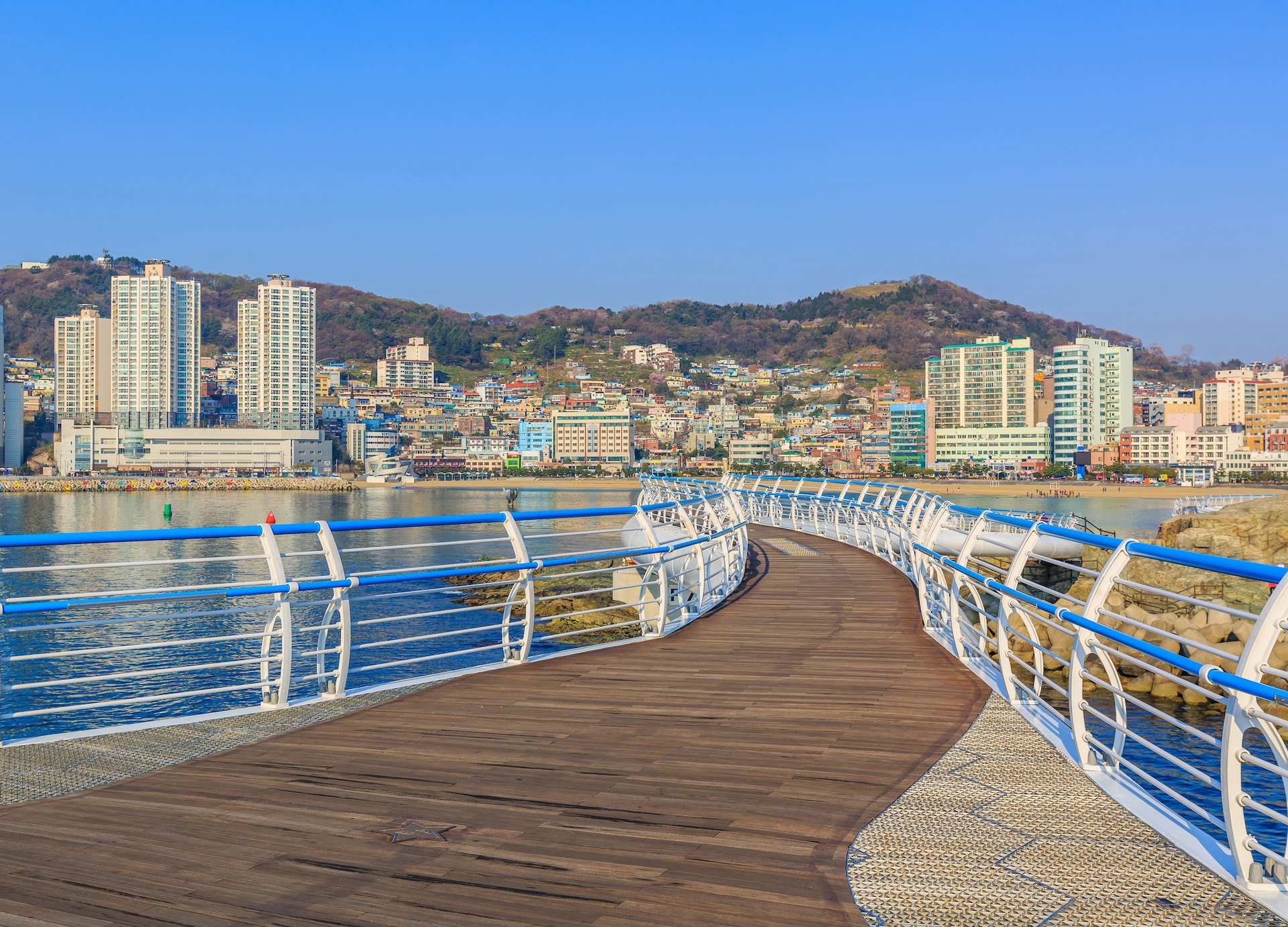 songdo skywalk busan beach view