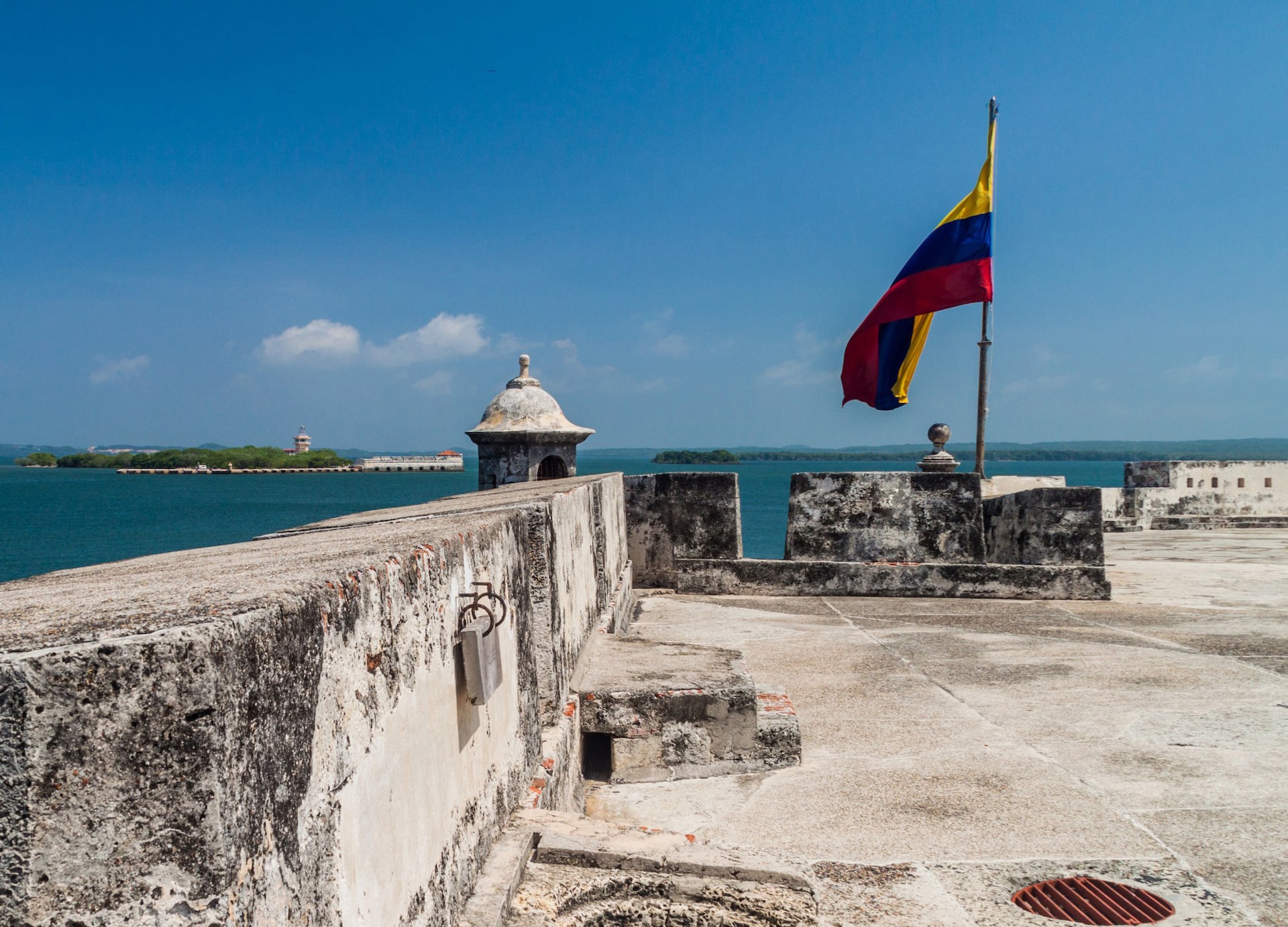 fuerte de san fernando fortress on tierrabomba island near cartagna colombia bateria de san jose