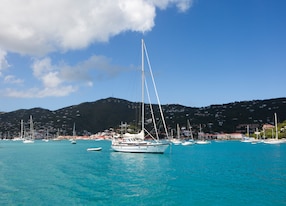 charlotte amalie st thomas boats in clear ocean water