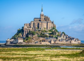 mont saint michel normandy france