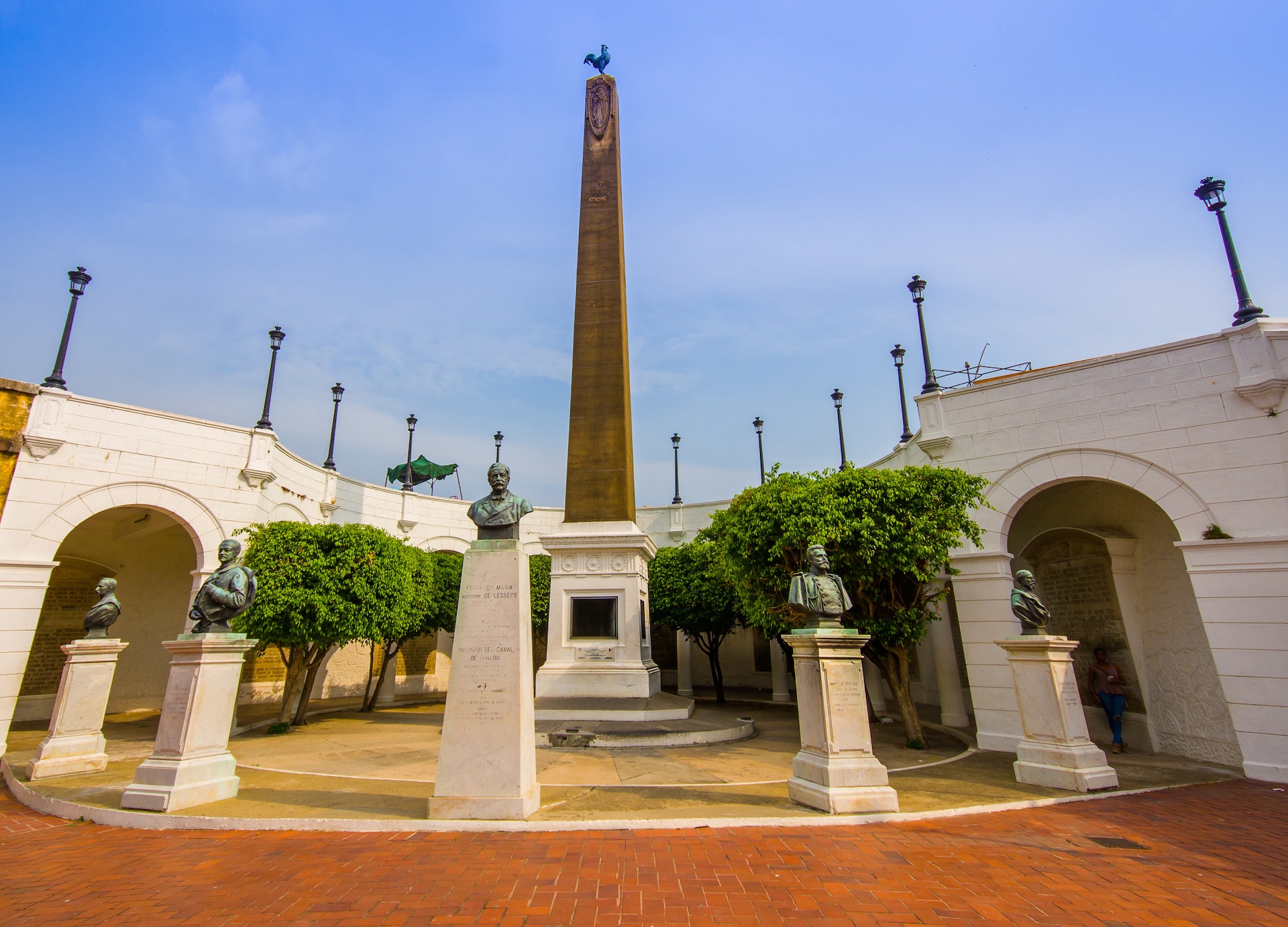 plaza de francia in panama city