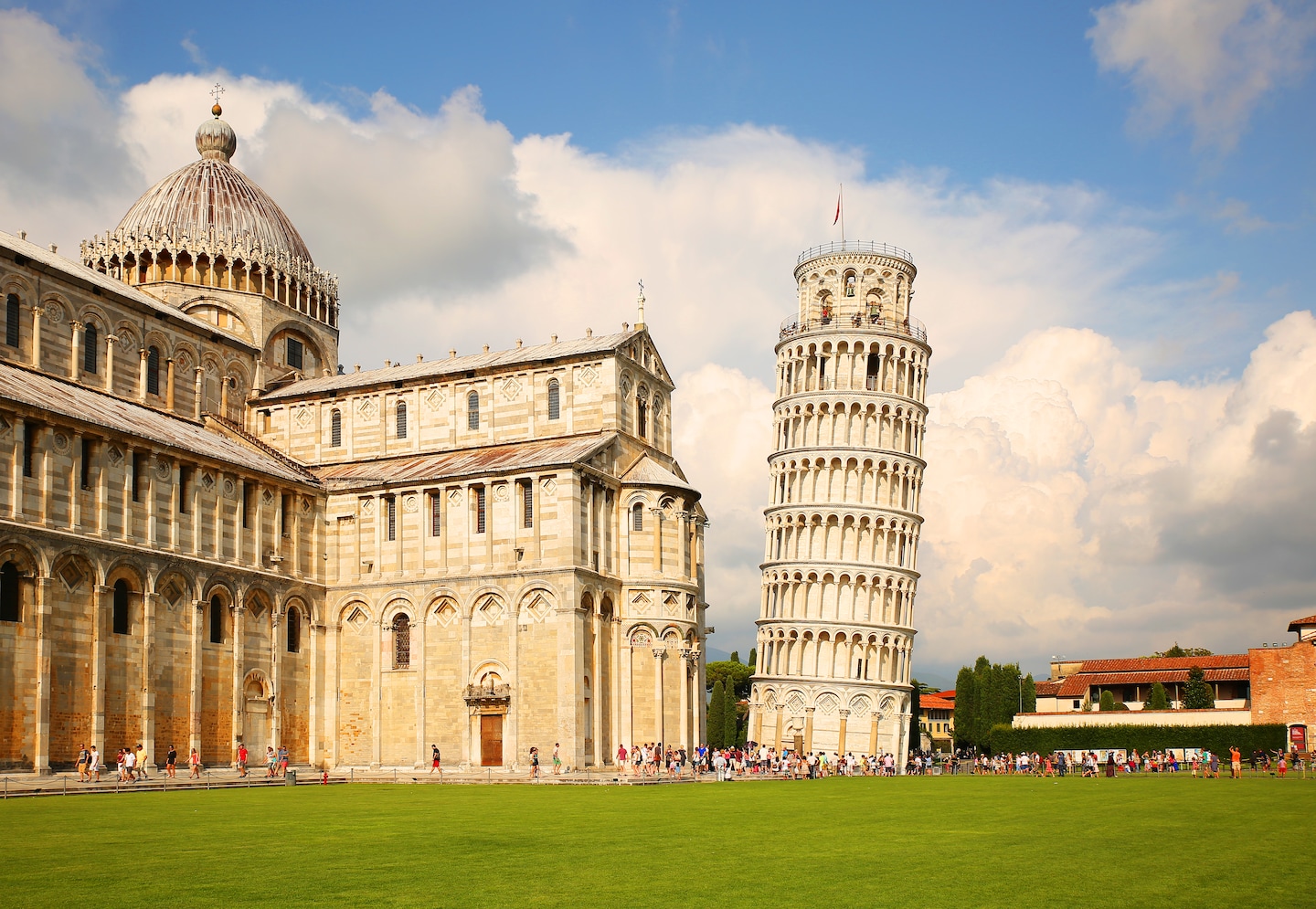 The Florence and Pisa highlights tour showcases Tuscany’s iconic art and architecture. - Florence/ Pisa (laspezia), Italy