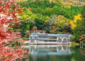 Kirinko Lake and Yufin Floral Village Kirinko Lake Autumn