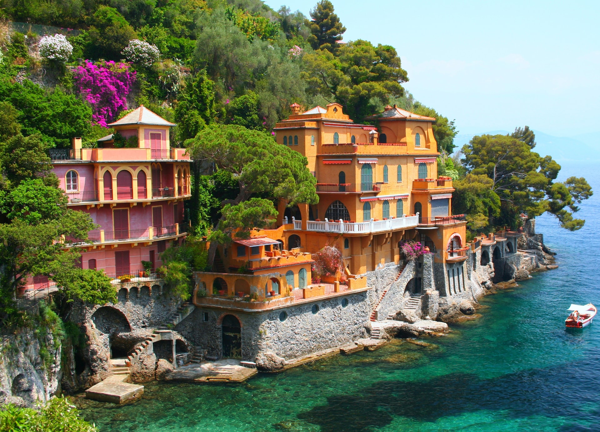 seaside villas near portofino in italy