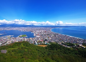 Discovering Hakodate