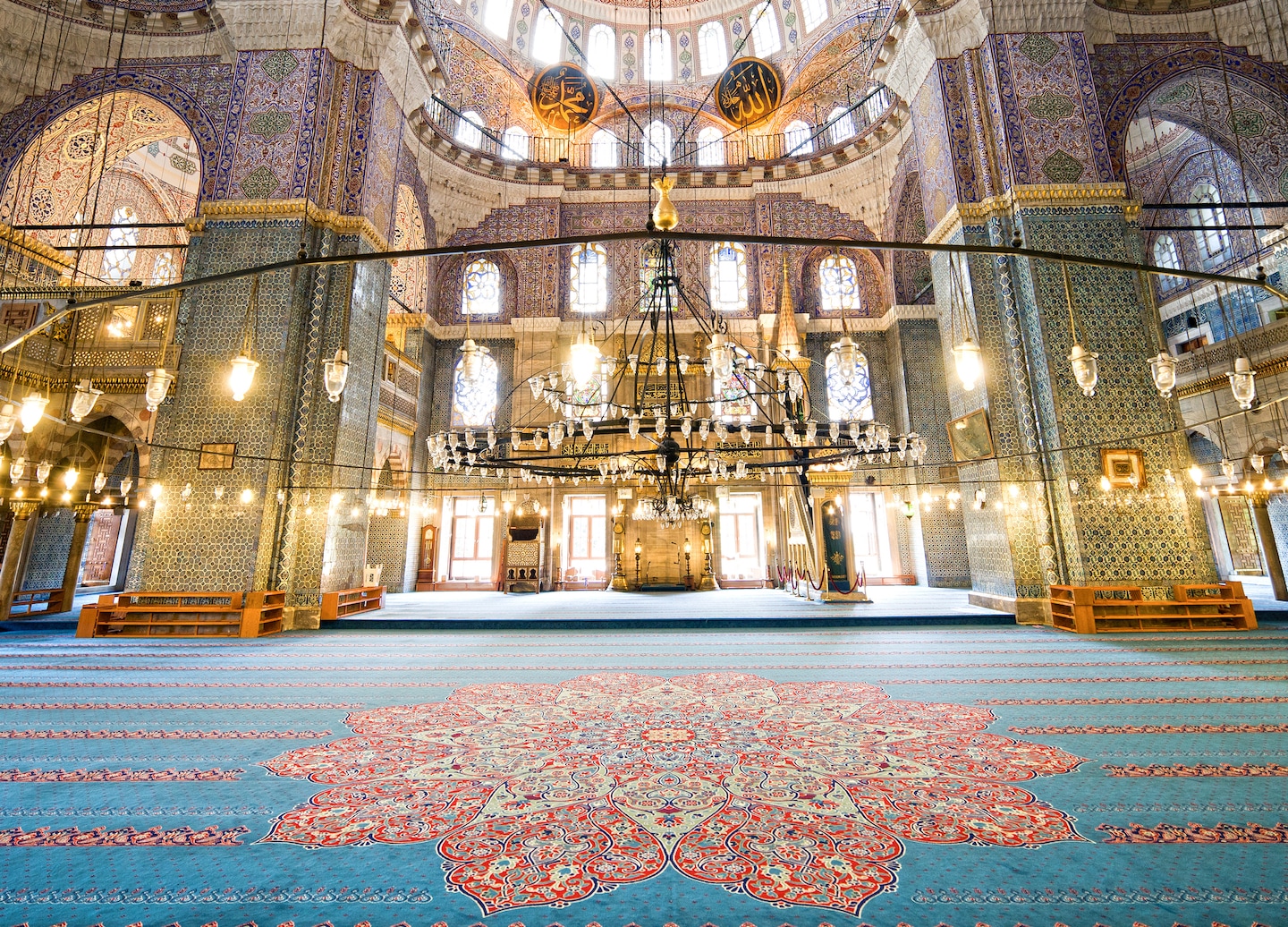 Journey between continents to sample Istanbul’s rich flavors, from lahmacun to Turkish delight and coffee. - Istanbul, Turkey