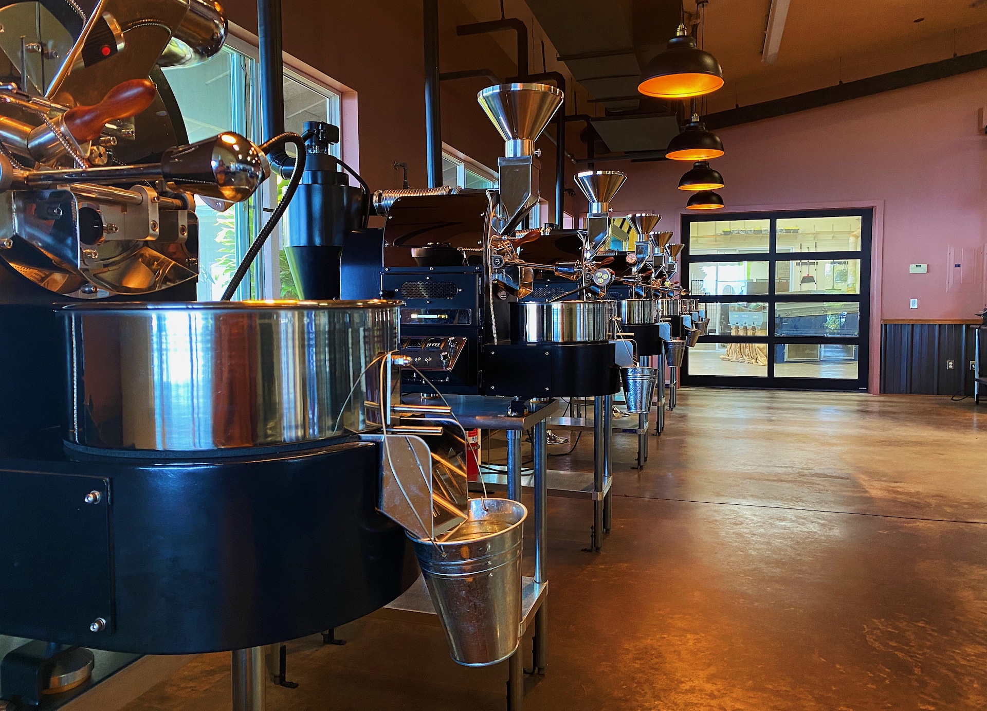kona joe coffee roasting experience and coffee farm tour side profile roasters
