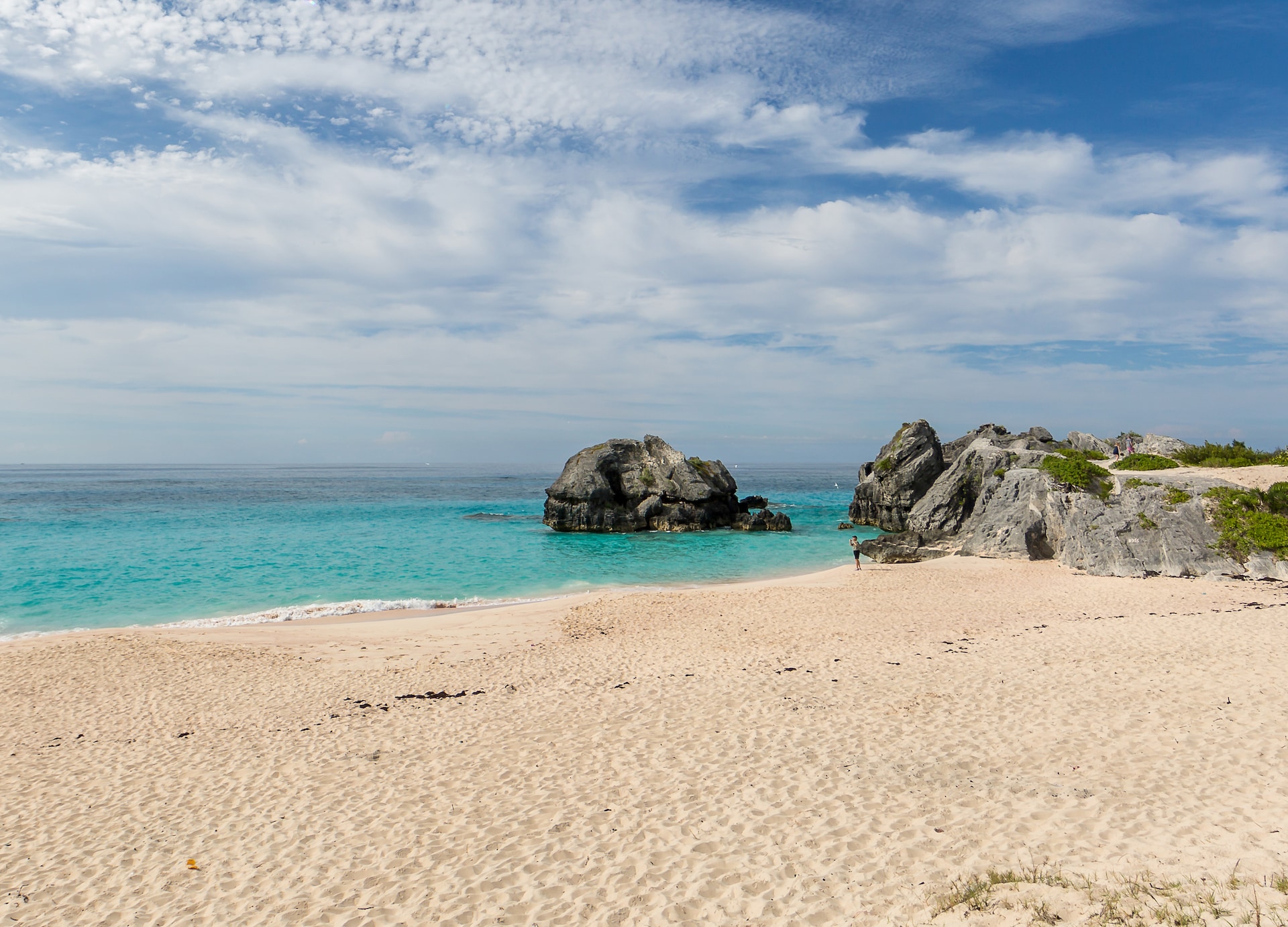 bermuda gorgeous famous pink sand beach