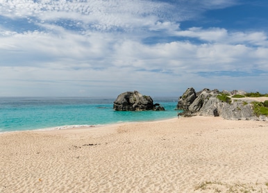 bermuda gorgeous famous pink sand beach