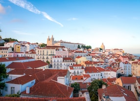pastel de nata classes and tuk tuk panoramic drive lisbon city