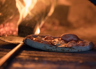 pizza fire oven cheese dough culinary