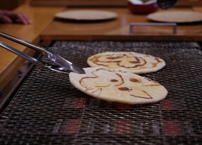 Local Flavors and Seaside Calm of Niigata