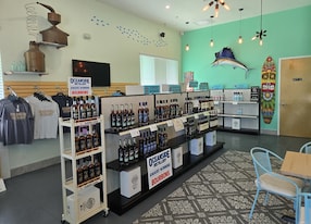 Spirts and Brews Local Craft Tour Store
