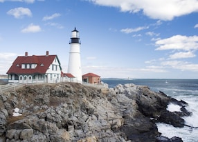 portland head light lighthouse cape elizabeth maine