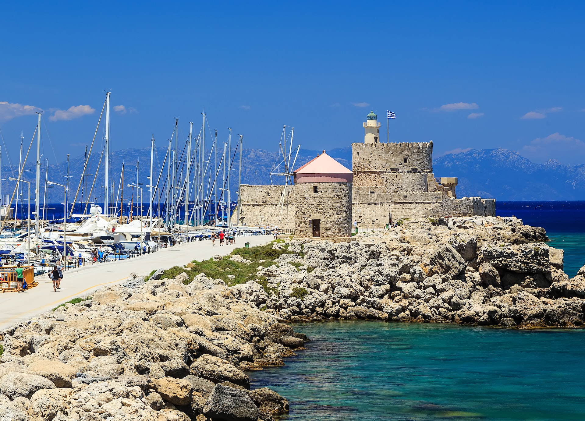 rhodes madraki harbor boats