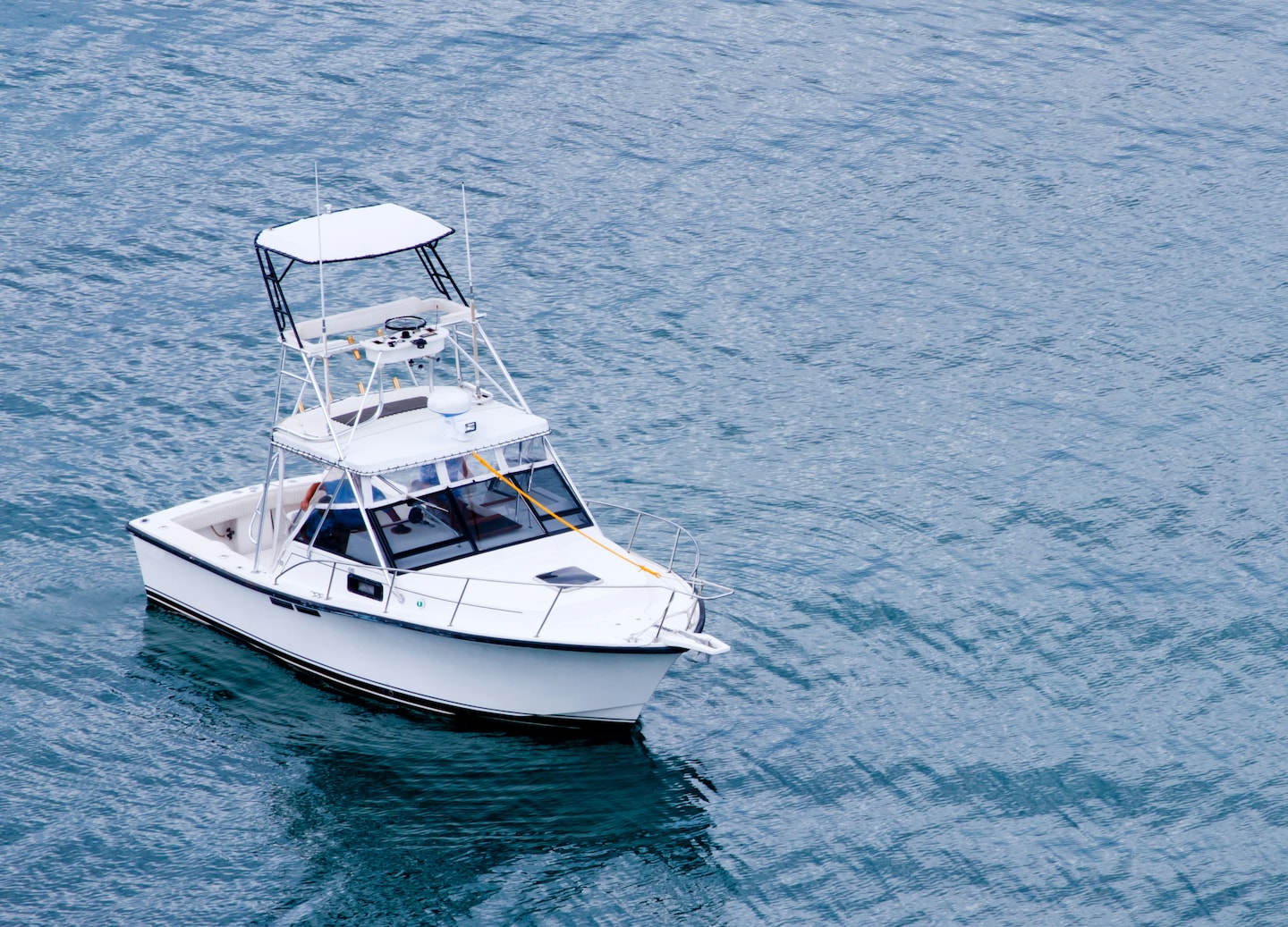 Fish Roatan’s rich waters on guided excursions targeting tropical species offshore. - Roatán, Honduras