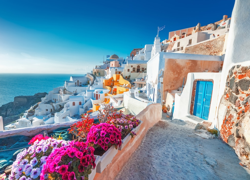 The Best Time to Visit Santorini, Greece: A Seasonal Guide